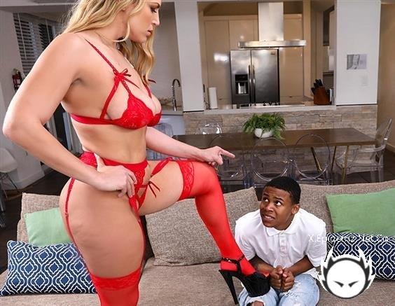 Joselyn Jane - Joselyn Dominates His Dick (2020/MomIsHorny.com/SD)