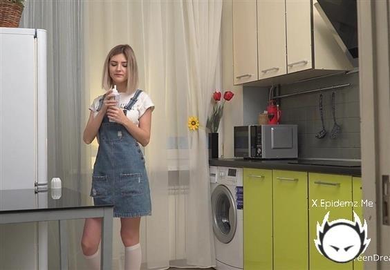Lady Jay Aka Eva Elfie - Whipped Cream Pussy Video (2020/TeenDreams.com/HD)