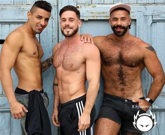 Manuel Reyes, Roque, Teddy Torres - Manuel Gets Loaded By Teddy And Rollerman (2020/EricVideos.com/HD)