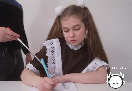 Amateurs - Bad Schoolgirl Meow Miu Punished For Bad Behavior (2022/LegalPorno.com/AnalVids.com/SD)