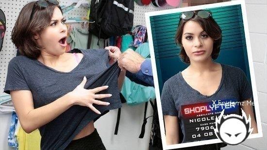 Nicole Aria - The Beverly Hills Thief (2022/Shoplyfter.com/HD)