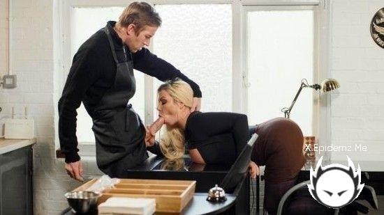 Barbie Sins - Caramel Cockiato (2022/MilfsLikeItBig.com/HD)