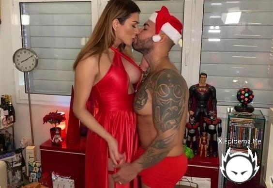 Dayana Vidal, Viktor Rom - Trans X-Mas (2022/OnlyFans.com/FullHD)