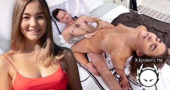 Hazel Grace - Love At First Fuck (2022/ClubSweethearts.com/SD)