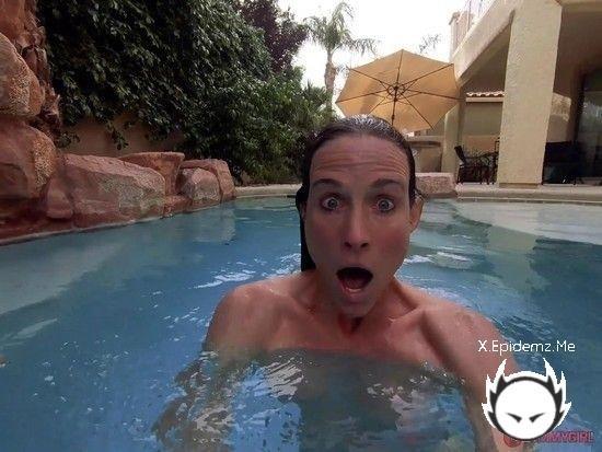 Blowing Bubbles - Sofie Marie Xxx (2022/SofieMarieXXX.com/SD)