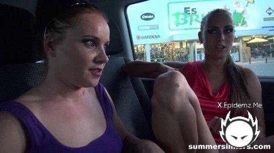 Mea Melone, Wendy Moon - Hot Babes Going Wild In Public (2022/SummerSinners.com/SD)
