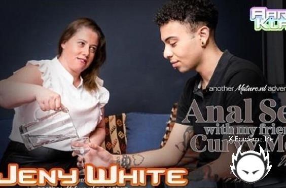 Aaron Klay - Curvy Jeny White Loves Anal Sex With Her Sons Friend (2022/Mature.com/FullHD)