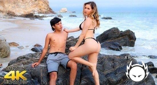 Esmeralda Duarte - Little Sister At The Hidden Beach (2022/SexMex.com/HD)