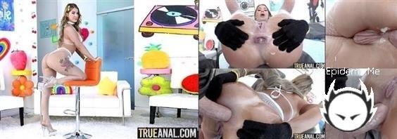 Lolly Dames - Lolly Gives Up Her Ass (2022/TrueAnal.com/FullHD)