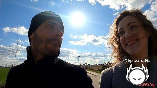 E667 - Dave And Kami - A Walk In The Park (2022/Lustery.com/SD)