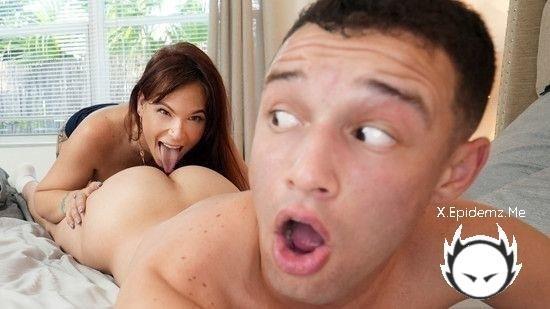 Syren De Mer - Who Knew My Step-Granny Was Nasty (2022/MyPervyFamily.com/HD)