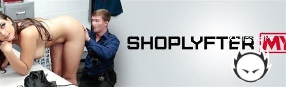 Armani X - Case No. 6615391 - The Horny Thief (2022/ShoplyfterMylf.com/MYLF.com/HD)