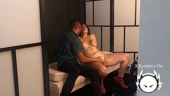 Valentina Bellucci - Behind The Booty (2022/Pawged.com/SD)