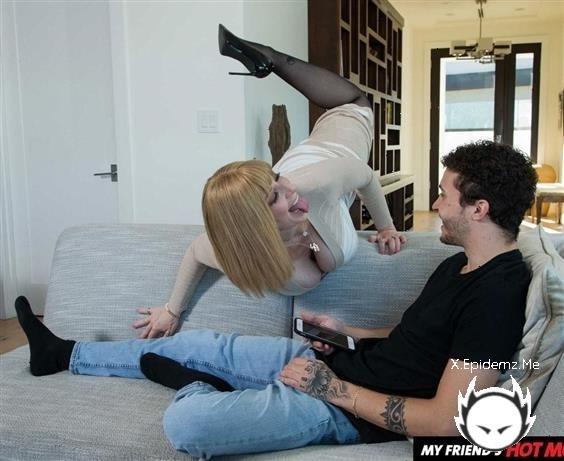 Sara Jay - Busty Milf Sara Jay Fucks Sons Newly Single Friend In Her Bed (2022/MyFriendsHotMom.com/NaughtyAmerica.com/SD)