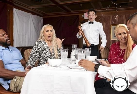 Nina Kayy, Jordi El Nino Polla, Jamie Knoxx - Waiter Gets Served A Big Round Ass (2022/BrazzersExxtra.com/Brazzers.com/FullHD)
