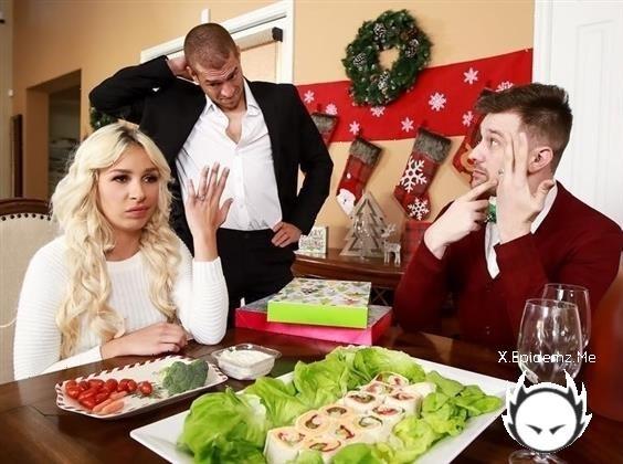 Carmen Caliente - Horny For The Holidays Part 2 (2022/BrazzersExxtra.com/Brazzers.com/SD)