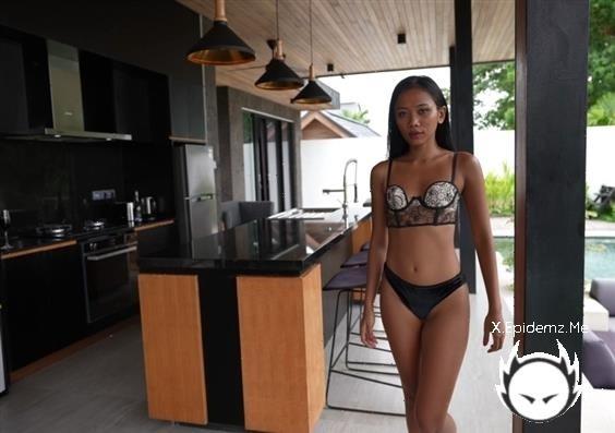 Sheeiziss Red - Wine (2022/MetArt.com/4K)