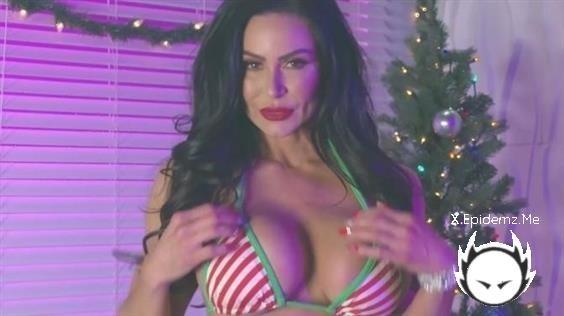 Kendra Lust - Merry Christmas In July! (2022/Onlyfans.com/Onlyfans.com/FullHD)
