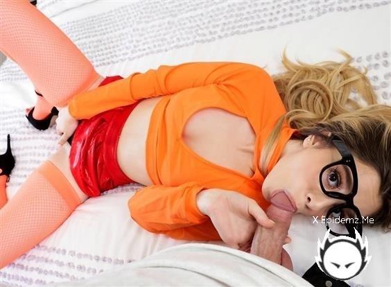 Molly Little - Screams And Orgasms From My Stepsis (2022/PrincessCum.com/Nubiles-Porn.com/HD)