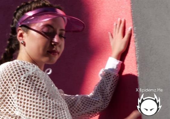 Lauryn Wolfe - Dreaming Of Summer (2022/PlayboyPlus.com/FullHD)