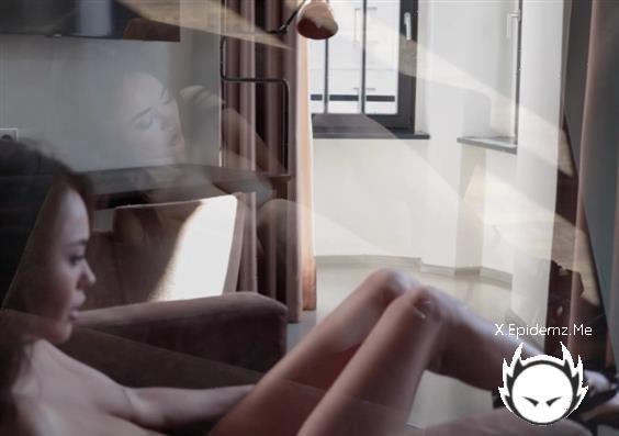 Li Moon - Pass The Time (2022/PlayboyPlus.com/FullHD)