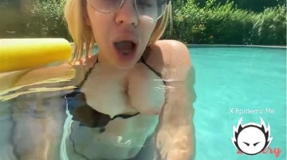 Toma, Vova Fun - In The Pool (2022/Lustery.com/SD)