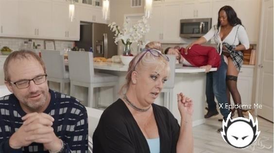 Jexxxica Blake - Thanksgiving Fuckfeast (2022/TransAngels.com/SD)