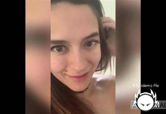 Abbie Maley - Slutty Secretary Strips For The Camera (2022/AbbieMaley.com/FullHD)