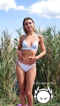 Elena Vedem - Super Fans Model Gets Double Teamed And Two Cumshots For Her Content (2022/Immorallive.com/FullHD)