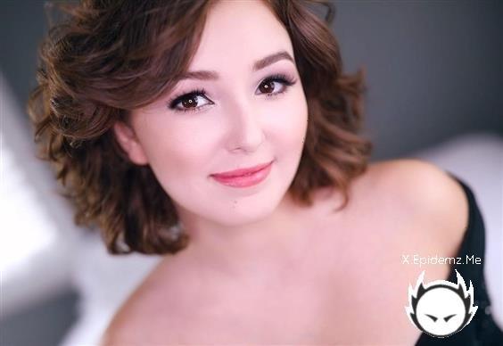 Leana Lovings - Amateur Allure Introduces Leana Lovings, Sexy Brunette Sucks, Fucks And Eats A Load Of Protein (2023/AmateurAllure.com/FullHD)