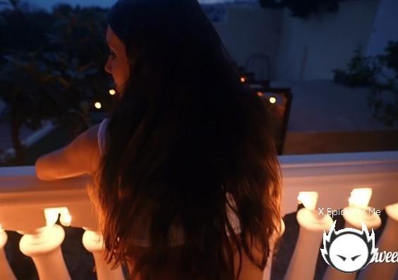 Balcony Sex - During The Sunset With Loud Orgasm (2023/MySweetApple.com/FullHD)