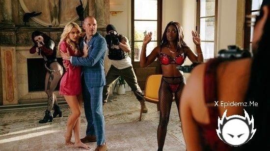 Ana Foxxx, Kenna James, August Skye - Vigilante City Episode (2023/DigitalPlayground.com/HD)