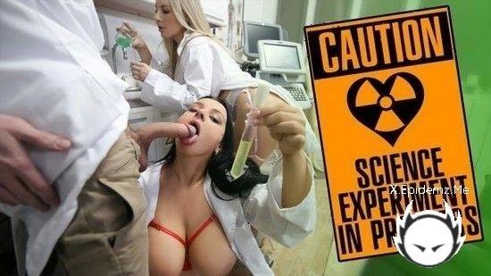 Payton Preslee - A Freeuse Science Success (2023/FreeUseMILF.com/HD)