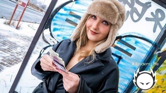 Chloe Chevalier - Public Agent (2023/PublicAgent.com/SD)