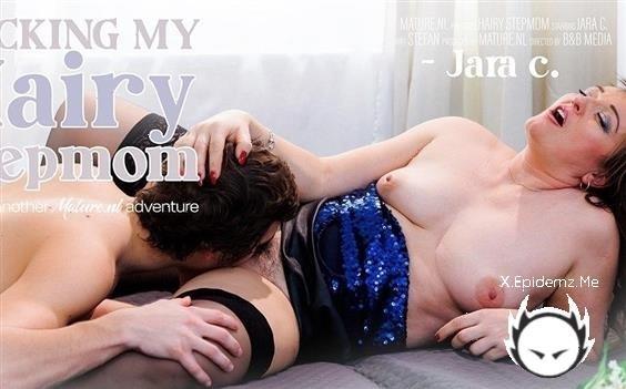 Jara C - Toyboy Stefan Gets Seduced By His Hot Hairy Stepmom Jara C. For An Afternoon Filled With Sex (2023/Mature.com/SD)