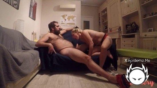 E872 - Davide And Ariadna - Out Of The Red (2023/Lustery.com/SD)