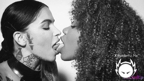 Raven Leigh - Split Tongue Slow Kiss (2023/FoxxedUp.com/SD)