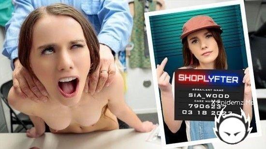 Sia Wood - The Fiesty Thief (2023/Shoplyfter.com/SD)