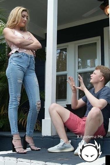 Katie Kinz - Coed Hottie Katie Kinz Revenge Fucks Her Friends Brother (2023/MySistersHotFriend.com/NaughtyAmerica.com/SD)