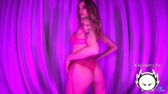 Amateurs - Barbie Feels Loves Big Cocks (2023/MilfAF.com/FullHD)