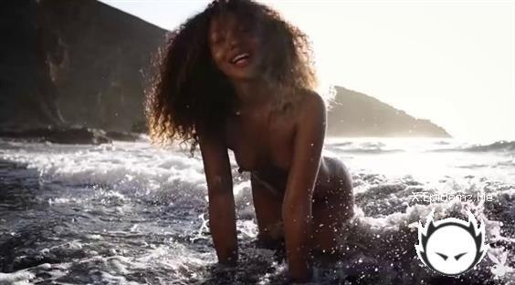 Jossa Nova - Coastal Capture (2023/PlayboyPlus.com/SD)