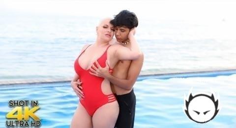 Dasha - Sex With Her Nephew At The Beach (2022/SexMex.com/SD)