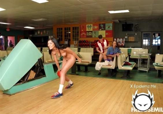 Armani Black, Aubrey Babcock - Bowled Over (2023/FreeUseMILF.com/FullHD)