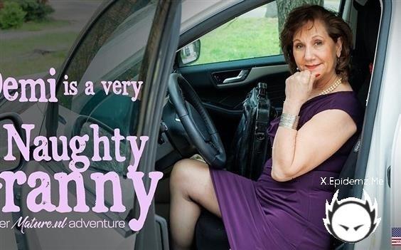 Demi - Demi Is A Horny American Grandma Who Loves To Play With Her Shaved Pussy (2023/Mature.com/FullHD)