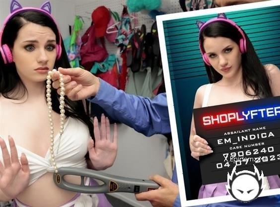 Amateurs - Case No. 7906240 - The Streamer Problem (2023/Shoplyfter.com/TeamSkeet.com/FullHD)