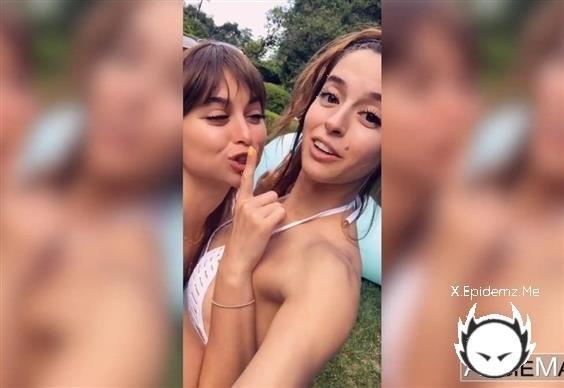 Abbie Maley, Riley Reid - Lesbian Paint Play (2023/AbbieMaley.com/SD)