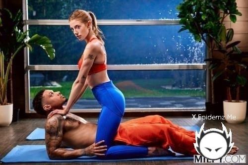Barbie Feels - Fit Yoga Milf Rides College Kids Cock (2023/Milfy.com/SD)