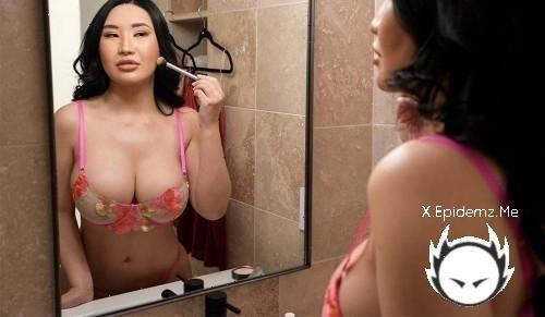 Suki Sin - Hot Asian Stepmom (2023/MomIsHorny.com/BangBros.com/SD)