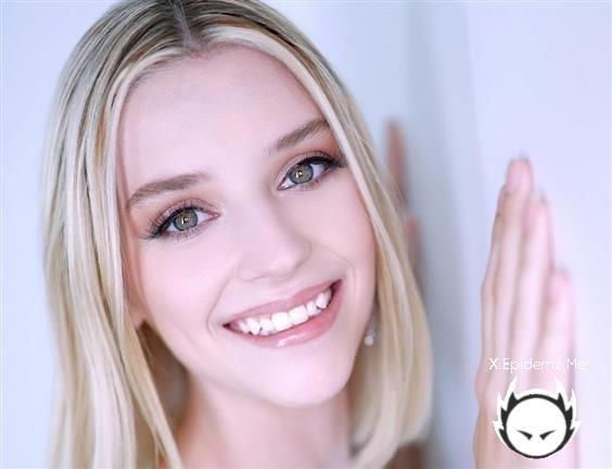 Maria Anjel - Amateur Allure Welcomes Maria Anjel, A Cute Retail Associate That Gives All The Extras (2023/AmateurAllure.com/FullHD)