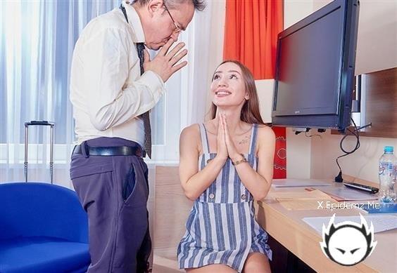 Kate Quinn - Hottie Sucks Dick To Pass A Test (2020/TrickyOldTeacher.com/SD)